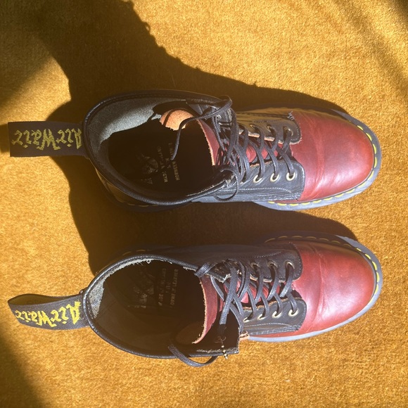 DR MARTENS 1460 Made in England Horween Leather Boots - Dublin Two Tone - Picture 2 of 12